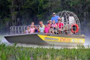 airboat-tours-at-wild-florida