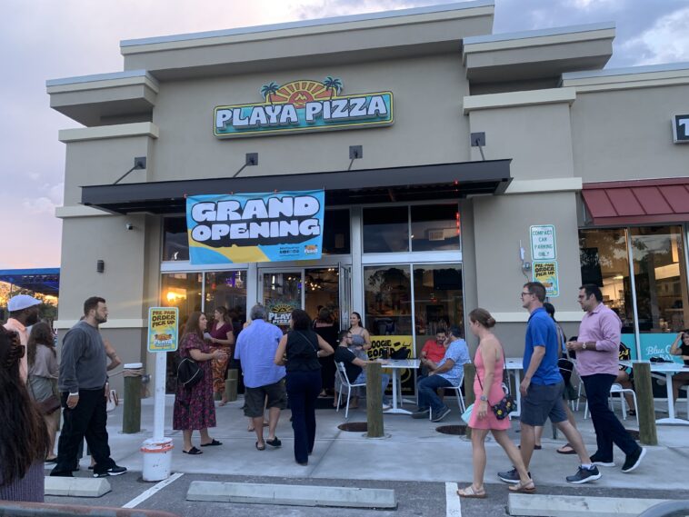 Playa Pizza Grand Opening sign