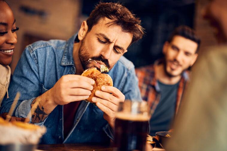 guy grubbin'